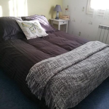 Chambre Privee Calme,Campagne,Etape,Deplacement Pro,Abri Moto Velo,Parking Vaux-sur-Vienne エクステリア 写真