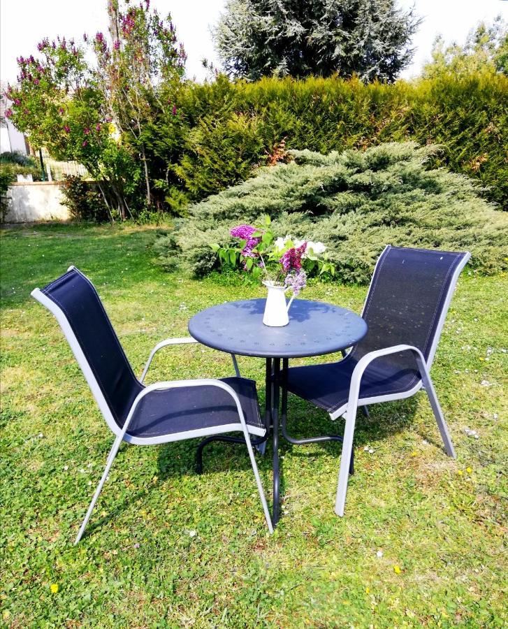 Chambre Privee Calme,Campagne,Etape,Deplacement Pro,Abri Moto Velo,Parking Vaux-sur-Vienne エクステリア 写真