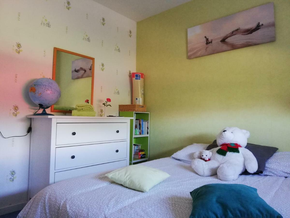 Chambre Privee Calme,Campagne,Etape,Deplacement Pro,Abri Moto Velo,Parking Vaux-sur-Vienne エクステリア 写真
